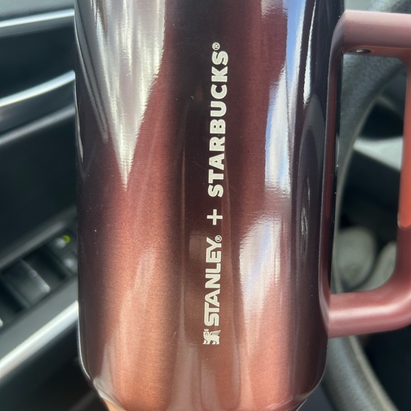 New Starbucks + Stanley tumbler - Picture 5 of 5